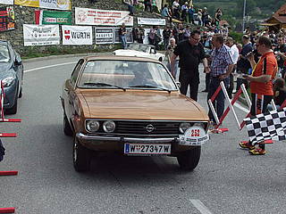 Reinhard Mühlehner mit Opel Manta A am Seiberer 2014