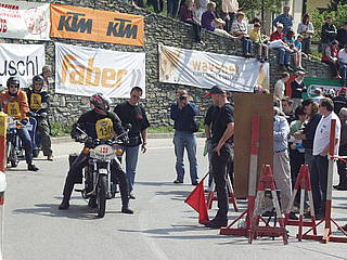 Franz Bucher mit Yamaha RD 350 am Seiberer 2010
